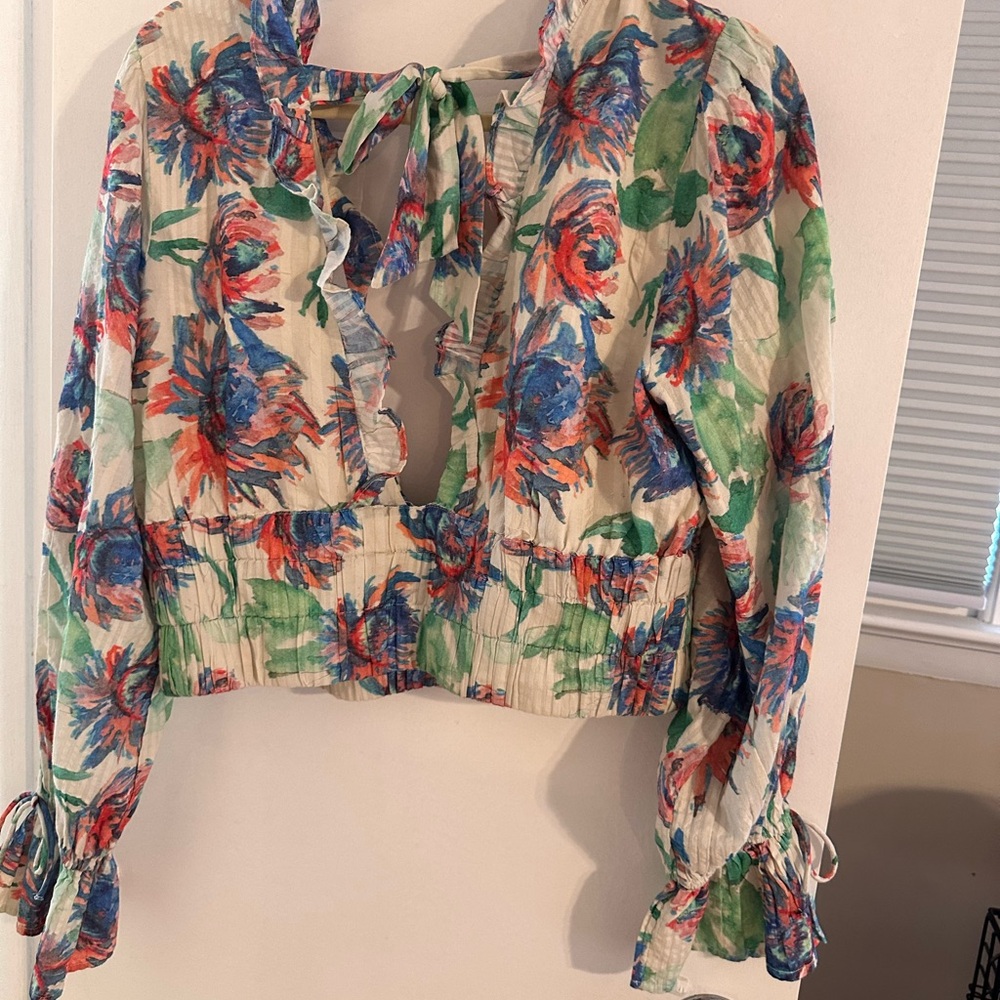 Anthropologie size large floral plunging v neck crop top - Picture 3 of 3